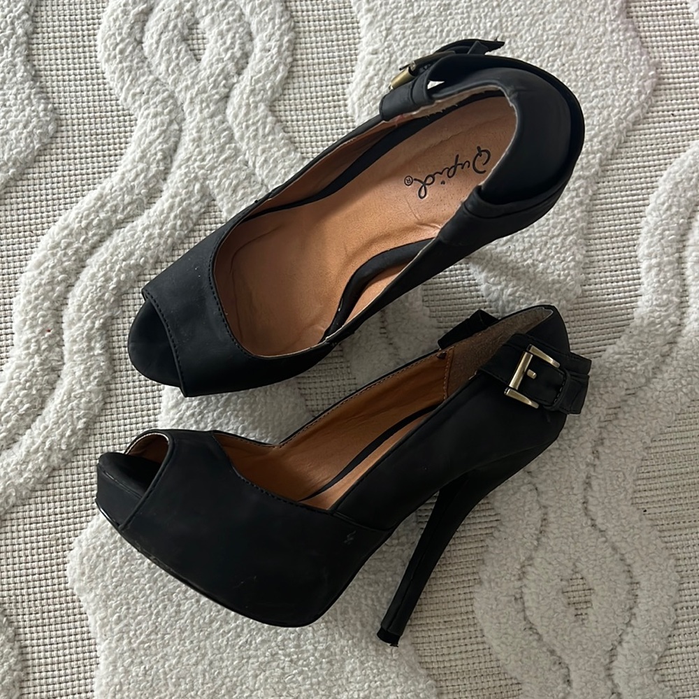 Qupid Platform Heel with Buckle